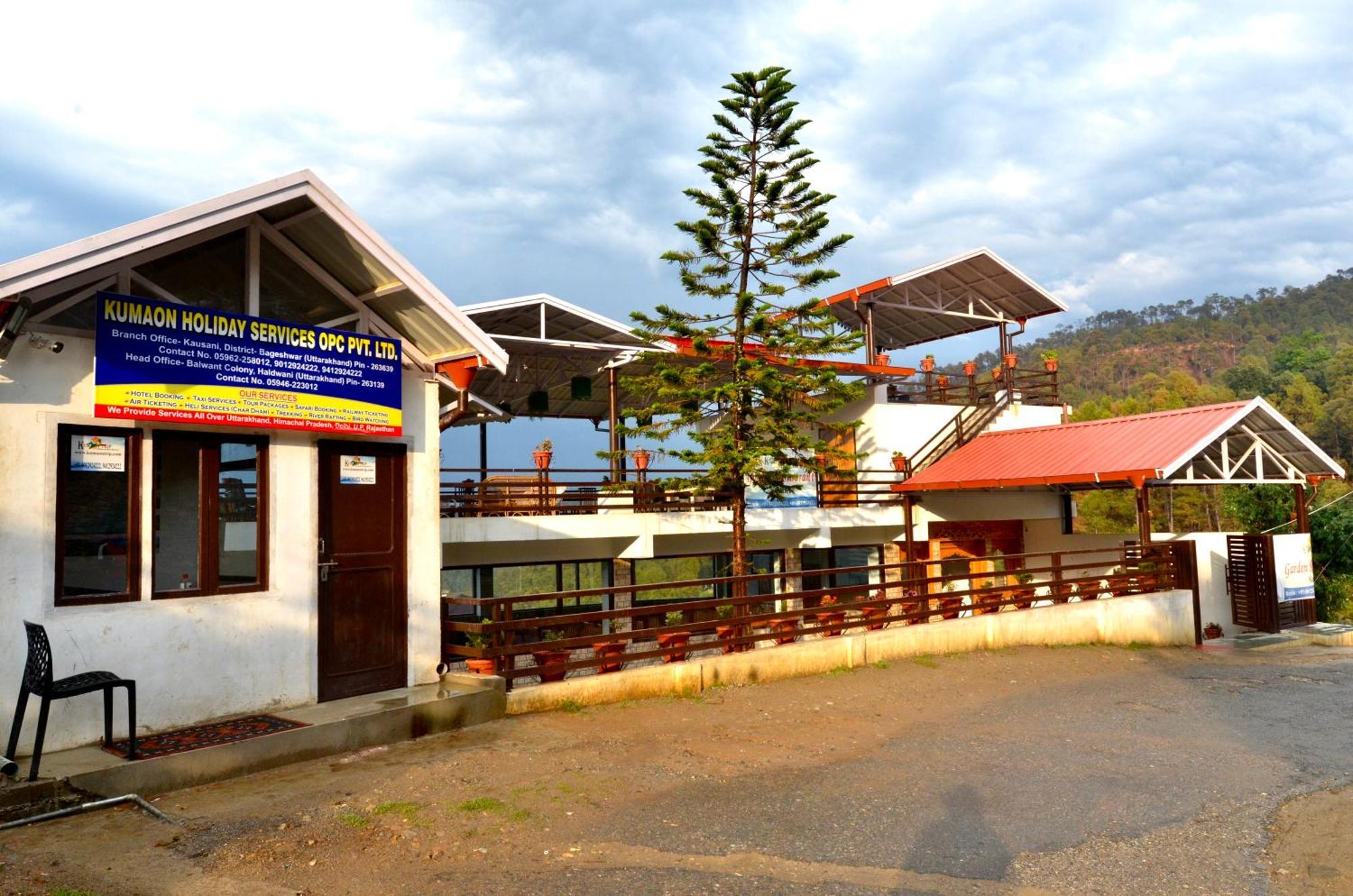 Uttarakhand Resort Kausani Bagian luar foto