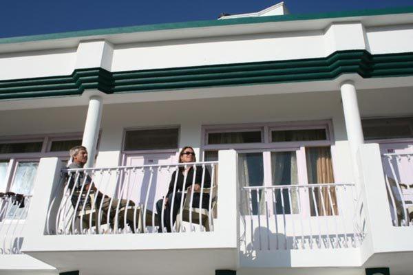 Uttarakhand Resort Kausani Bagian luar foto