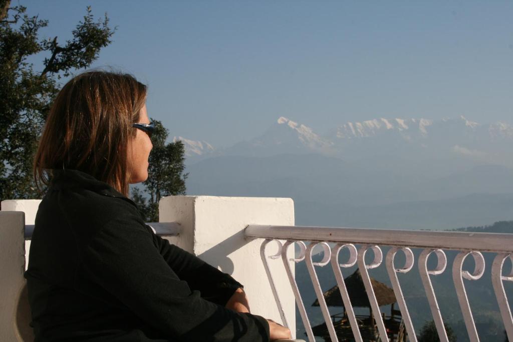 Uttarakhand Resort Kausani Bagian luar foto
